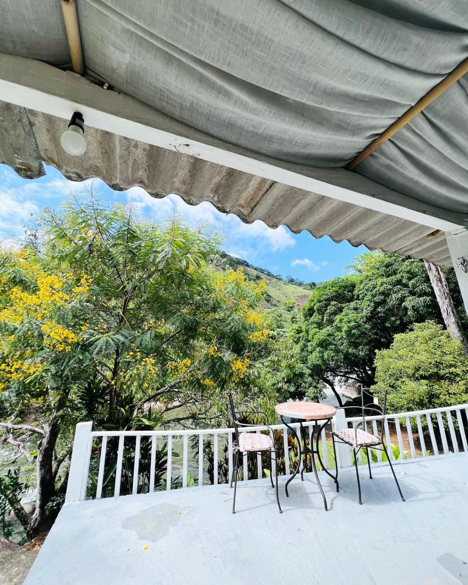 Casinha Branca Da Cascata, Holiday home