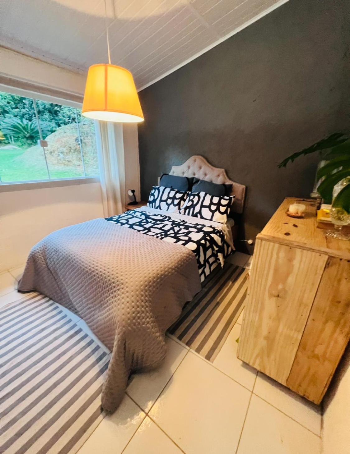 Casinha Branca Da Cascata, Holiday home Lumiar