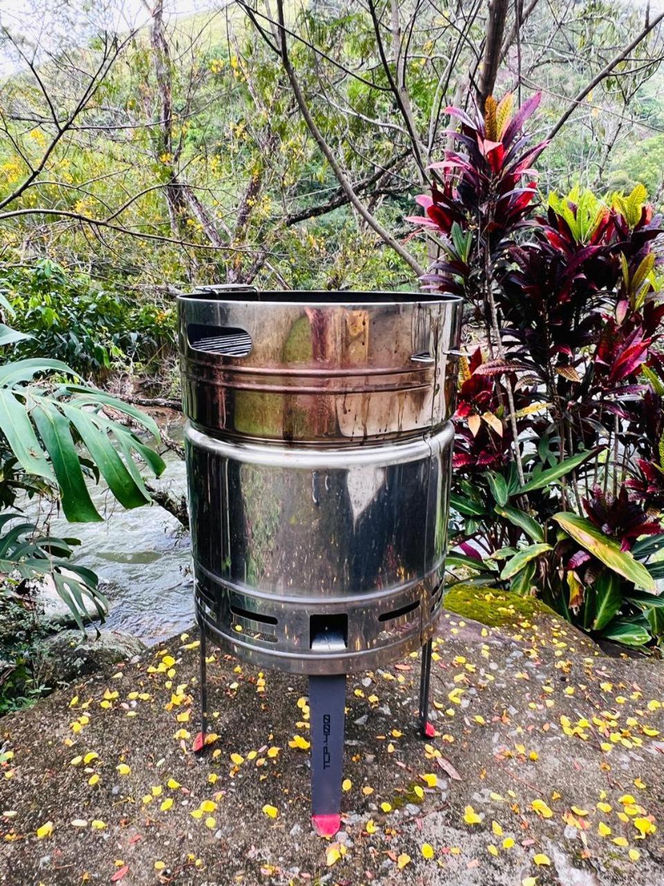 Casinha Branca Da Cascata, Holiday home Lumiar